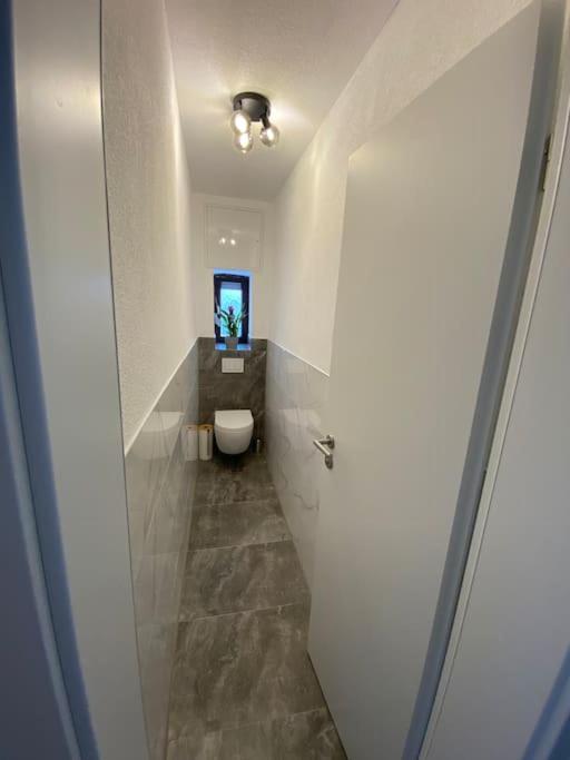 Nisay Home - 3 Room Apartment - A1 Людвигсбург Экстерьер фото