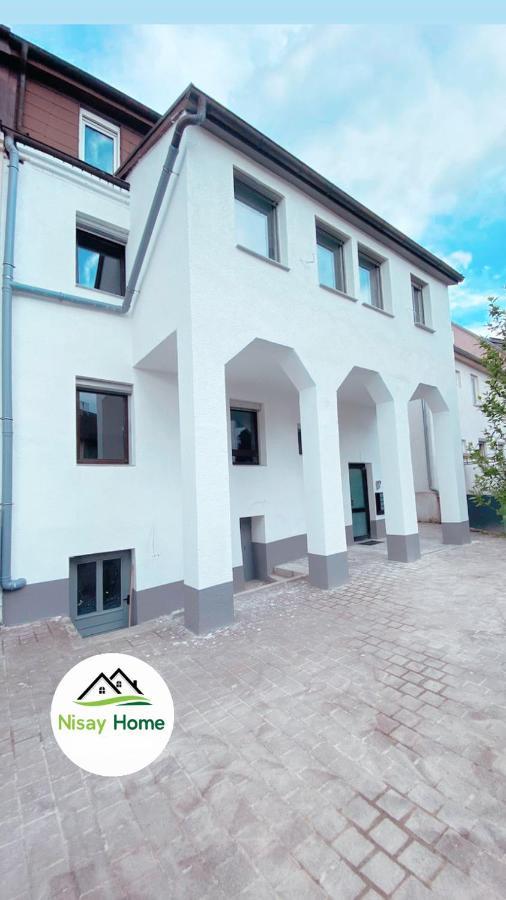 Nisay Home - 3 Room Apartment - A1 Людвигсбург Экстерьер фото